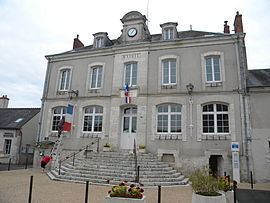 Chouzy-sur-Cisse httpsuploadwikimediaorgwikipediacommonsthu