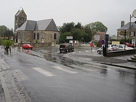 Chérencé-le-Roussel httpsuploadwikimediaorgwikipediacommonsthu
