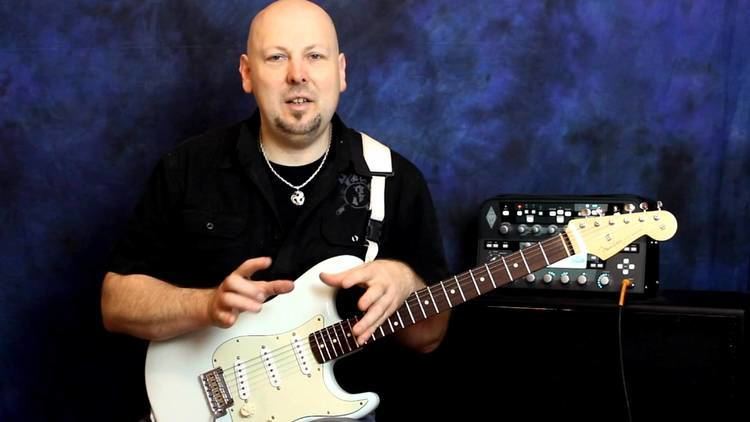 Chris Brooks (guitarist) Picking Systems and Sequences video lesson pack excerpt Chris