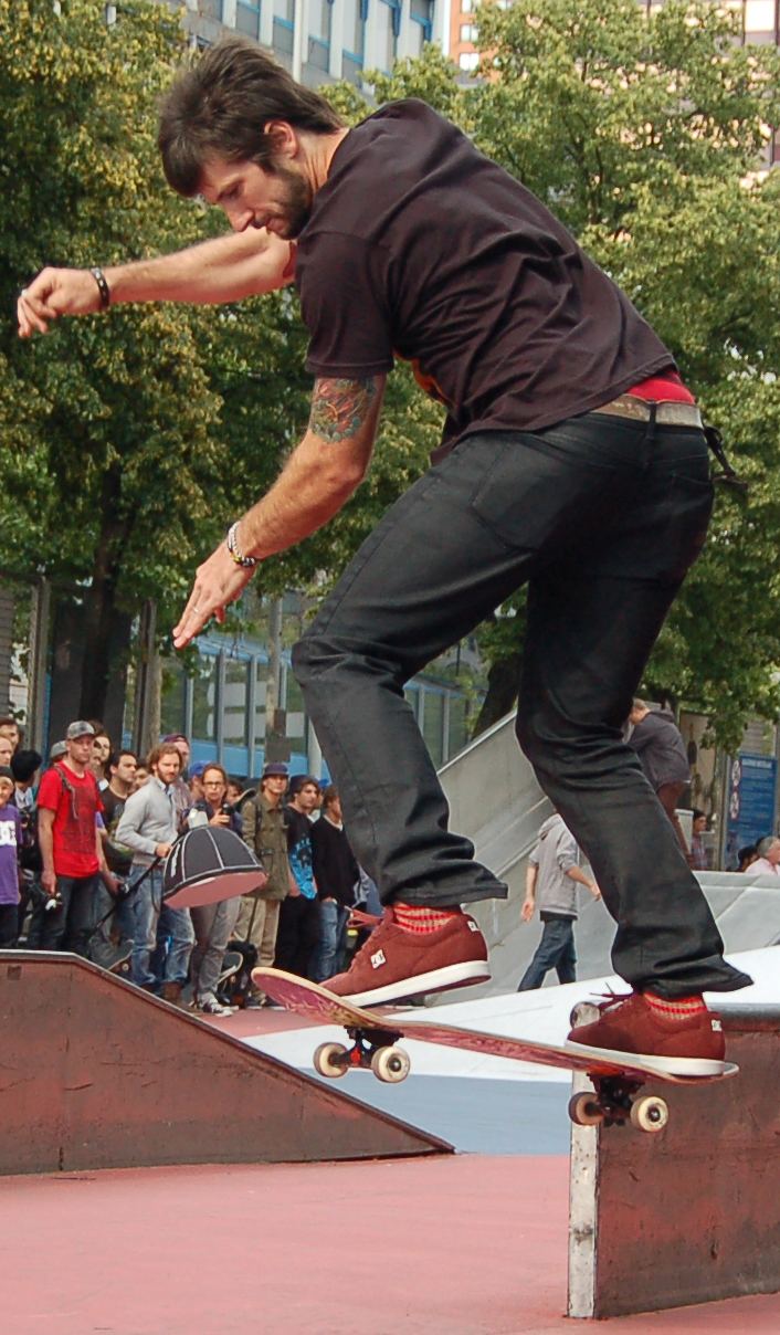 Chris Cole (skateboarder) Chris Cole skateboarder Wikipedia
