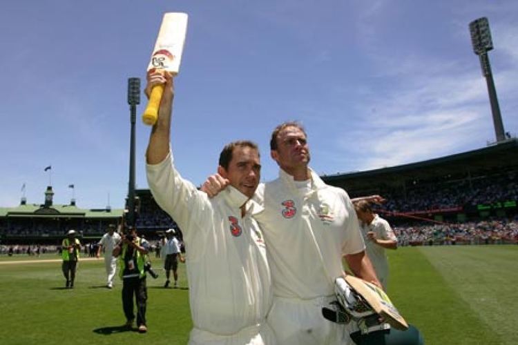 Chris Drum (Cricketer) playing cricket