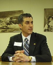 Chris Edwards (Oregon politician) httpsuploadwikimediaorgwikipediacommonsthu