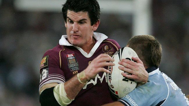 Chris Flannery (rugby league) Former Sydney Roosters star Chris Flannery announces he will retire