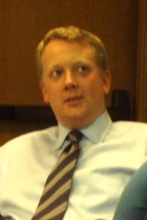 Chris Garrett (politician) httpsuploadwikimediaorgwikipediacommonsff