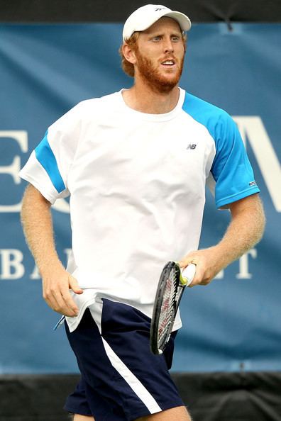 Chris Guccione (tennis) Classify Australian dude of Italian descent Chris Guccione