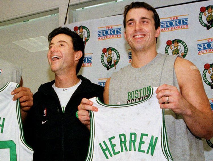 Chris Herren After Drugs Drove Him From The NBA Chris Herren Makes OffCourt