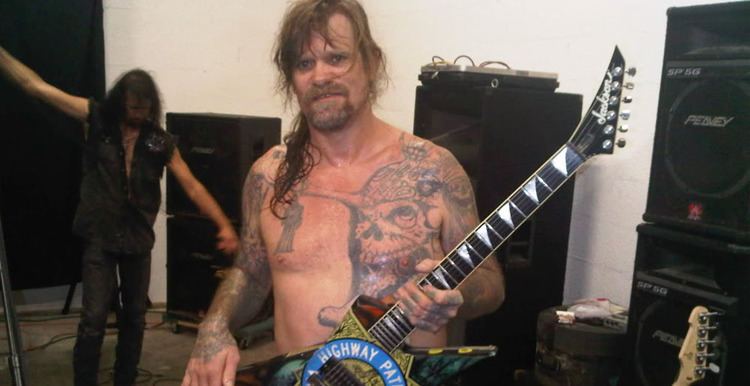 Chris Holmes (musician) Former WASP Guitarist Chris Holmes Deported MetalSucks
