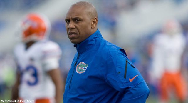Chris Leak Florida WRs coach abruptly resigns replaced by Chris Leak NFLcom