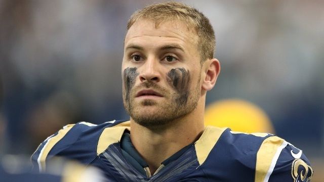 Chris Long Shaky Start For St Louis Rams Continues With Chris Long