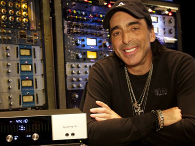 Chris Lord-Alge Chris LordAlge discusses his gear and signal flow Apogee