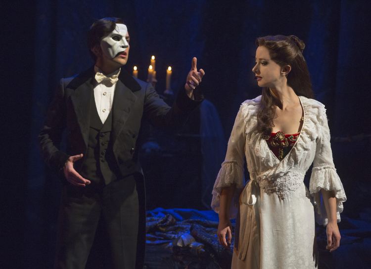 Chris Mann (singer) The Voices Chris Mann Comes To Toronto As The Phantom Of The Opera