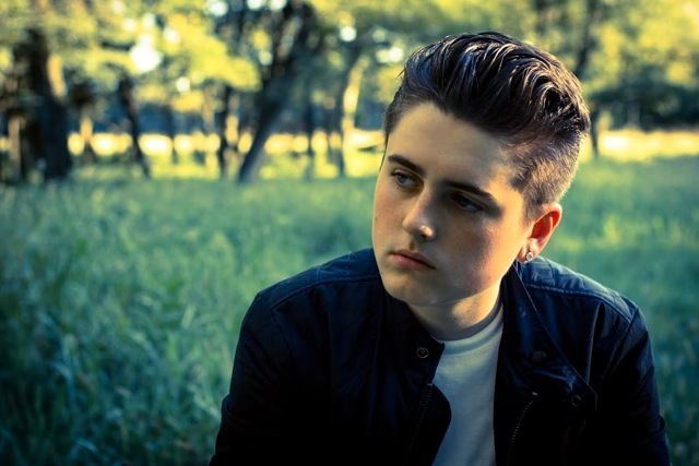 Chris Miles (musician) 15 yearold Chris Miles is Face of Snapchats New Discover Feature
