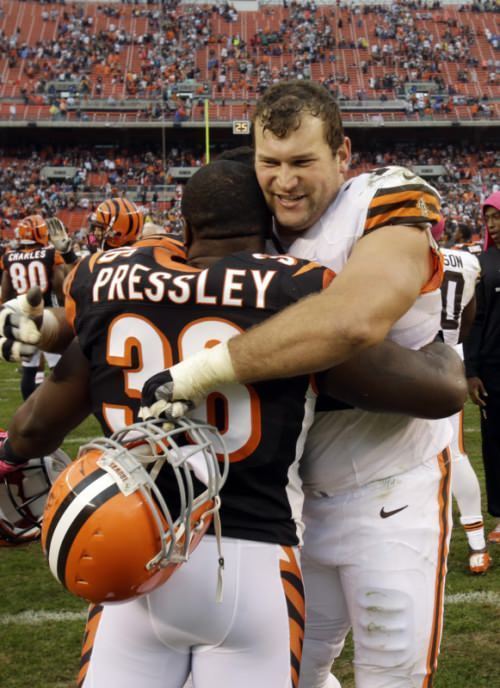 Chris Pressley Browns adding former Bengal fullback Chris Pressley