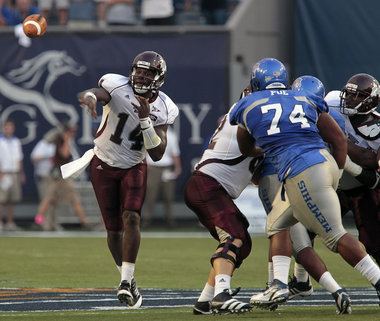Chris Relf Completely different39 QB Chris Relf leads Miss State
