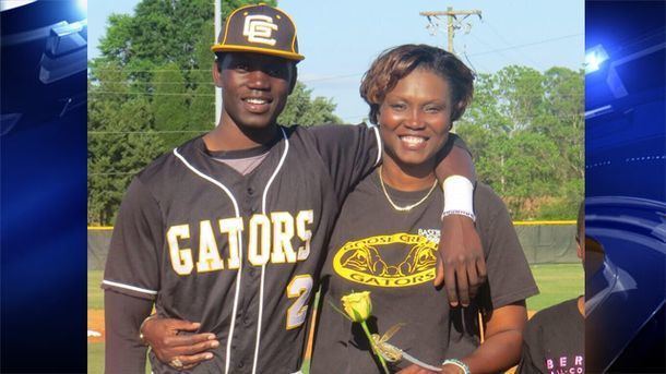 Chris Singleton (baseball) Baseball player39s pastor mom among the victims in