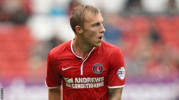 Chris Solly BBC Sport Charlton Athletic defender Chris Solly signs
