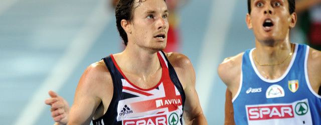 Chris Thompson (athlete) Thompson runs fastest 10000m by a Brit for 13 years