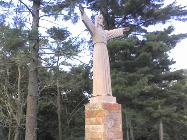 Christ of the Ohio Panoramio Photo of Christ of the Ohio Statue Troy In