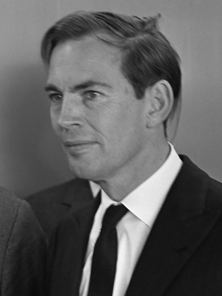 Christiaan Barnard FileChristiaan Barnard 1968jpg Wikimedia Commons