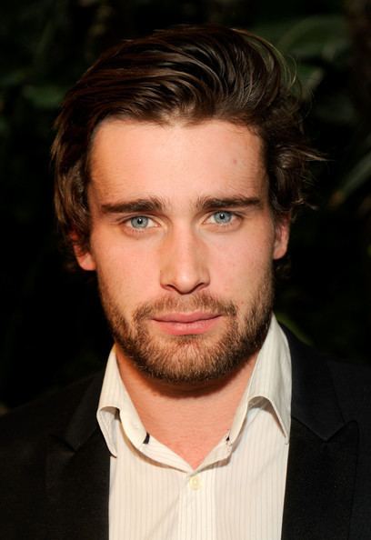 Christian Cook Christian Cooke Profile Biography Pictures News