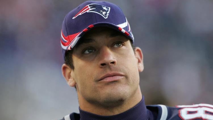 Christian Fauria ExNew England Patriots TE Christian Fauria attempts to