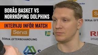 Christian Maråker Christian Marker pratar infr toppmtet med Dolphins Basketligan Herr