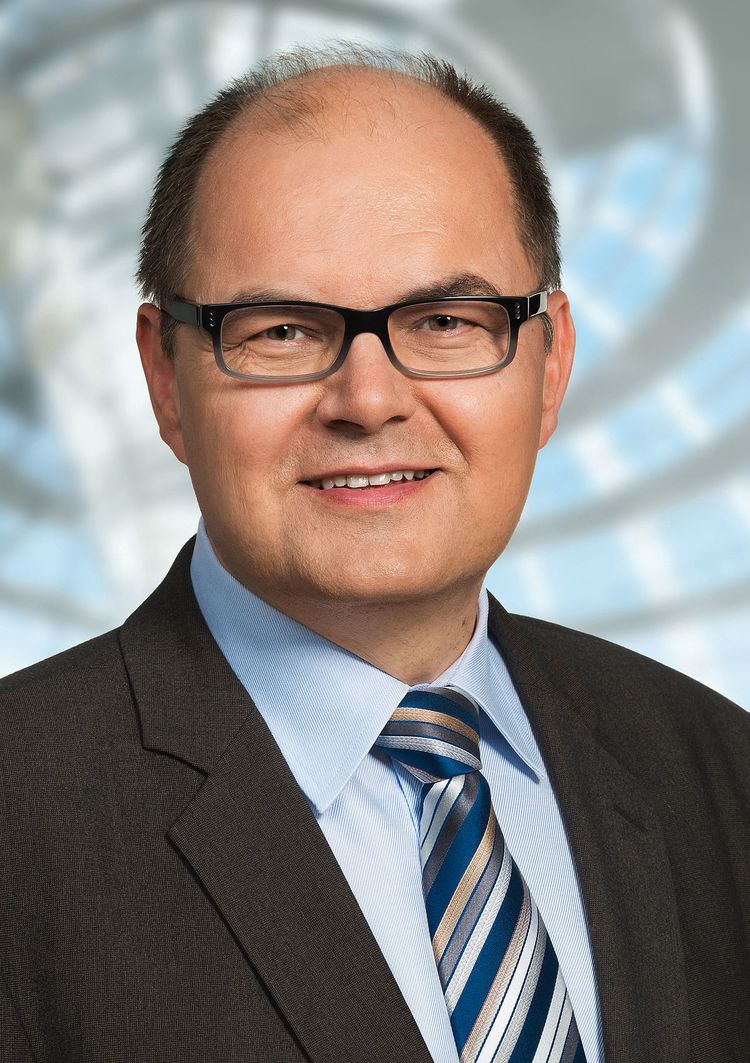 Christian Schmidt (politician) httpsuploadwikimediaorgwikipediacommonsthu