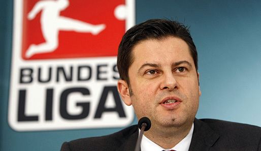 Christian Seifert Bundesliga Entscheidung im Streit DFLKartellamt vertagt Sport