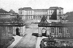 Christiansborg Palace (2nd) httpsuploadwikimediaorgwikipediacommonsthu