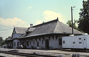 Christiansburg station httpsuploadwikimediaorgwikipediacommonsthu