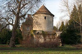 Château d'Agnou httpsuploadwikimediaorgwikipediacommonsthu