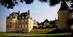 Château d'Apremont-sur-Allier httpsuploadwikimediaorgwikipediacommonsthu
