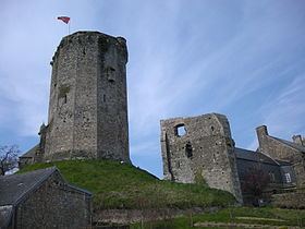 Château de Bricquebec httpsuploadwikimediaorgwikipediacommonsthu