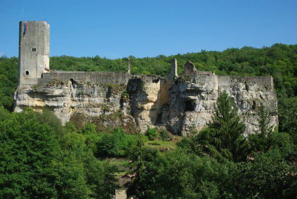 Château de Gavaudun Chateau de Gavaudun XIIIe siecle Adresses horaires tarifs