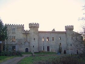Château de Guilleragues httpsuploadwikimediaorgwikipediacommonsthu