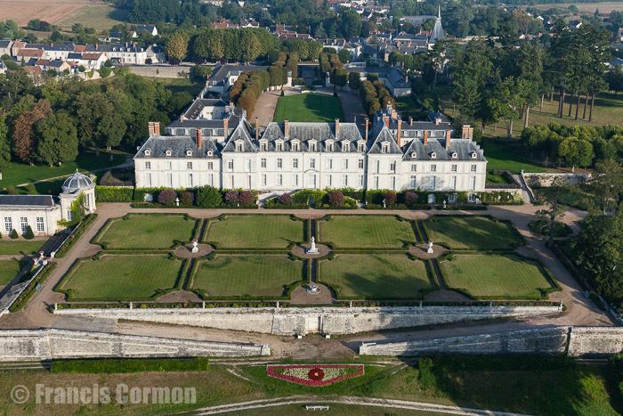 Château de Menars Photographie arienne chteaux de la Loire