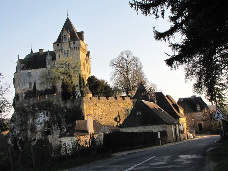 Château de Montfort FileChateau de Montfort 1JPG Wikimedia Commons