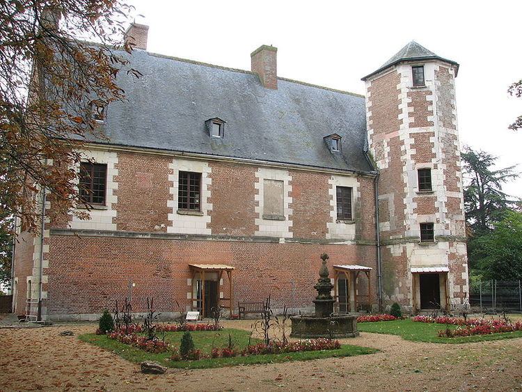 Château de Plessis-lez-Tours uploadwikimediaorgwikipediacommonsthumb005