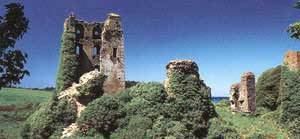 Château de Trémazan Chateau de Tremazan Bretagne Finistere castle chateau fort