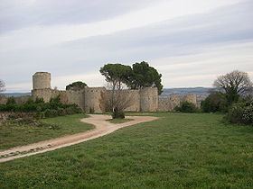 Château des Guilhem httpsuploadwikimediaorgwikipediacommonsthu