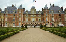 Château d'Eu httpsuploadwikimediaorgwikipediacommonsthu