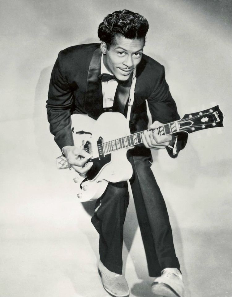 Chuck Berry httpsuploadwikimediaorgwikipediacommons00