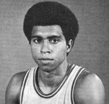 Chuck Williams (basketball) httpsuploadwikimediaorgwikipediacommonsthu