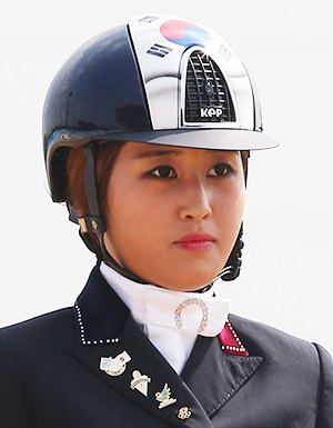 Chung Yoo-ra Choi Soonsil39s daughter stripped of high school diploma