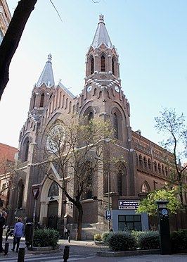 Church of La Milagrosa httpsuploadwikimediaorgwikipediacommonsthu