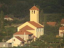Church of Queen of Peace, Kričke httpsuploadwikimediaorgwikipediacommonsthu