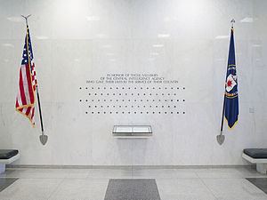 CIA Memorial Wall uploadwikimediaorgwikipediacommonsthumb663