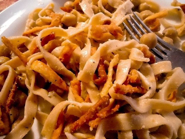 Ciceri e Tria Ciceri e Tria Chick Pea Pasta with a Crunch Recipe by Carmelita