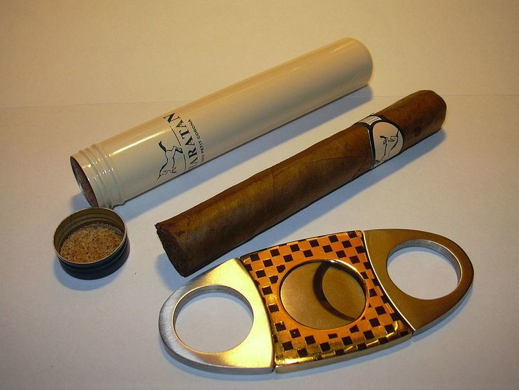 Cigar cutter