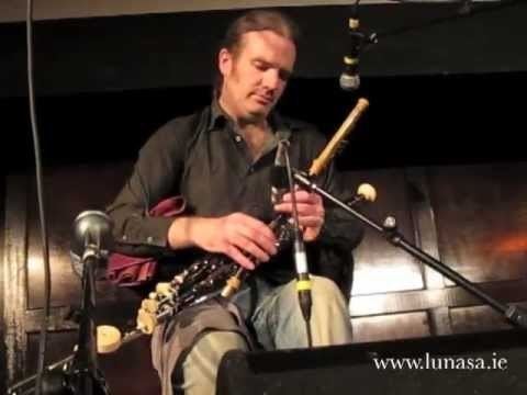 Cillian Vallely Cillian Vallely pipe solo quotPort na bPucaiquot YouTube